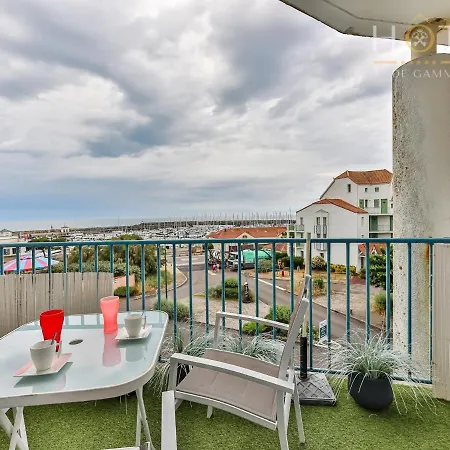 شقة Duplex 4 Etoiles, Vue Et Port De Plaisance